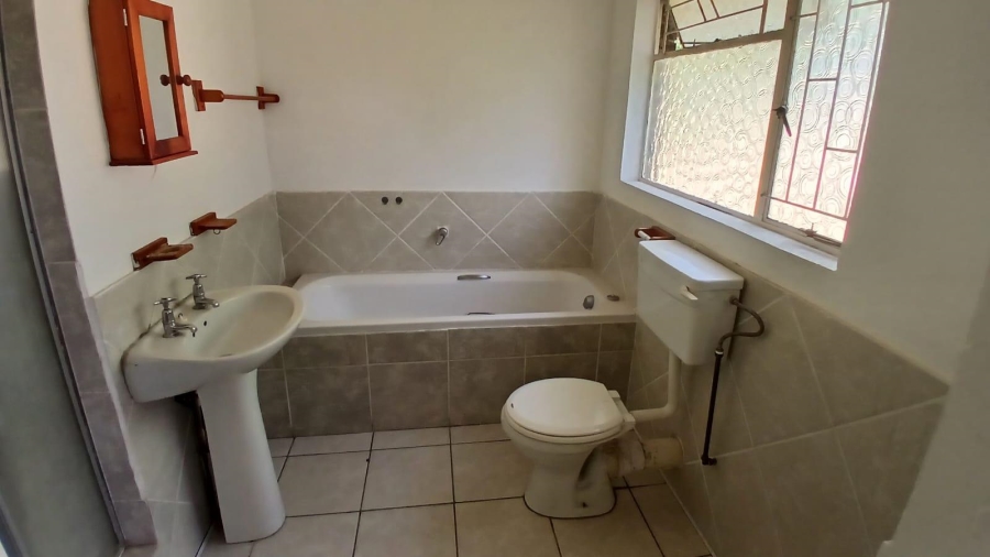 3 Bedroom Property for Sale in Wilgehof Free State